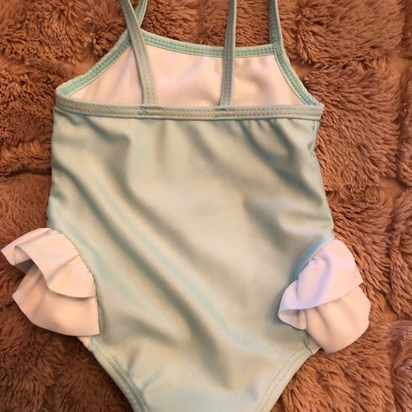 🦢 Swan Baby Swimsuit 🌸 - Picture 2 of 3
